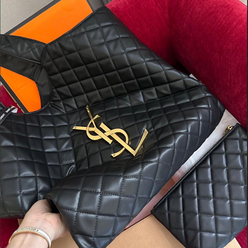 حقيبة سان لوران ايفنت  Yves Saint Laurent..حقيبة كتف ومحفظة نسائية فاخرة — تصميم مبطن جلد صناعي هاي كوالتي مستوحى من Saint Laurent، لمسات معدنية ذهبية، حقيبة داخلية بسحاب، تصميم أنيق عملي يومي